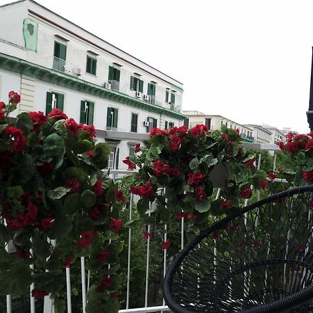 Chez Anna B&B - Adults Only Napoli Exterior foto